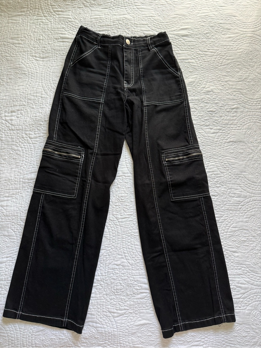 Black Straight-Leg Cargo Pants with Contrast Stitching
